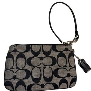 Coach Wristlet Pouch Signature C Black Gray Canvas Leather Trim Zip-Up Silver
